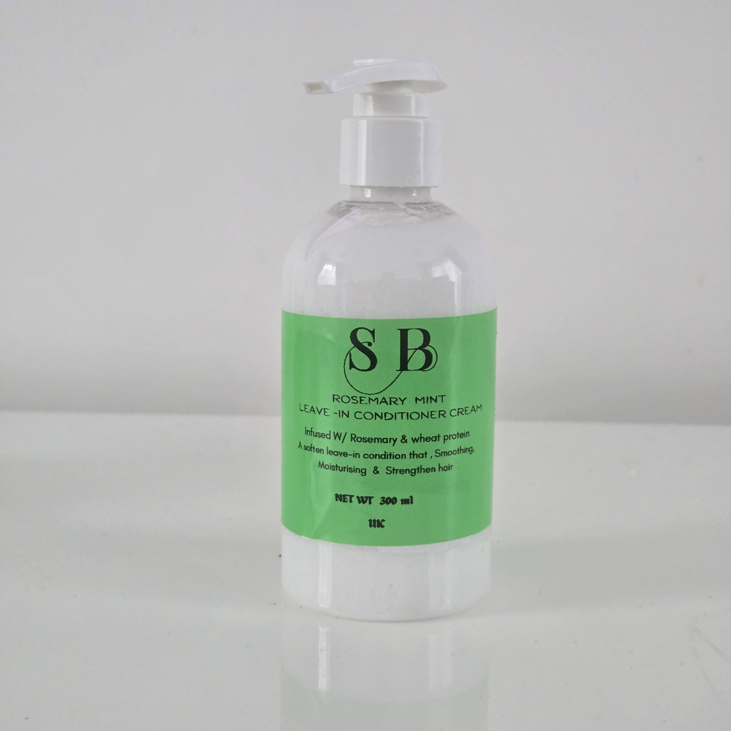Strengthening leave-in conditioning cream